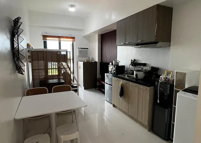 Modern With Balcony And View Near Bgc Apartment