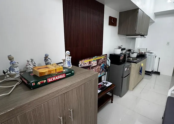 Modern With Balcony And View Near Bgc Apartment *