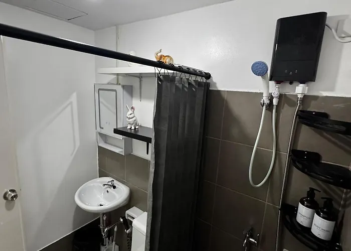 Modern With Balcony And View Near Bgc Apartment Manila