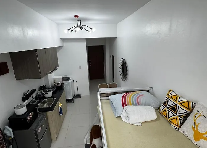 Apartment Modern With Balcony And View Near Bgc