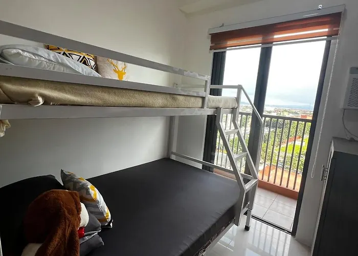 아파트 Modern With Balcony And View Near Bgc 마닐라